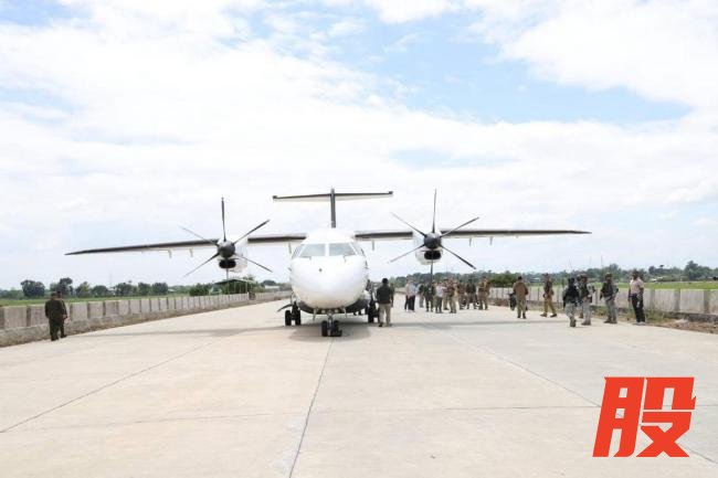 美军机在菲律宾发生事故